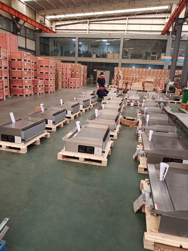 Commercial Kitchen Grill - 36 Inch 3 Burners Commercial Griddle,
